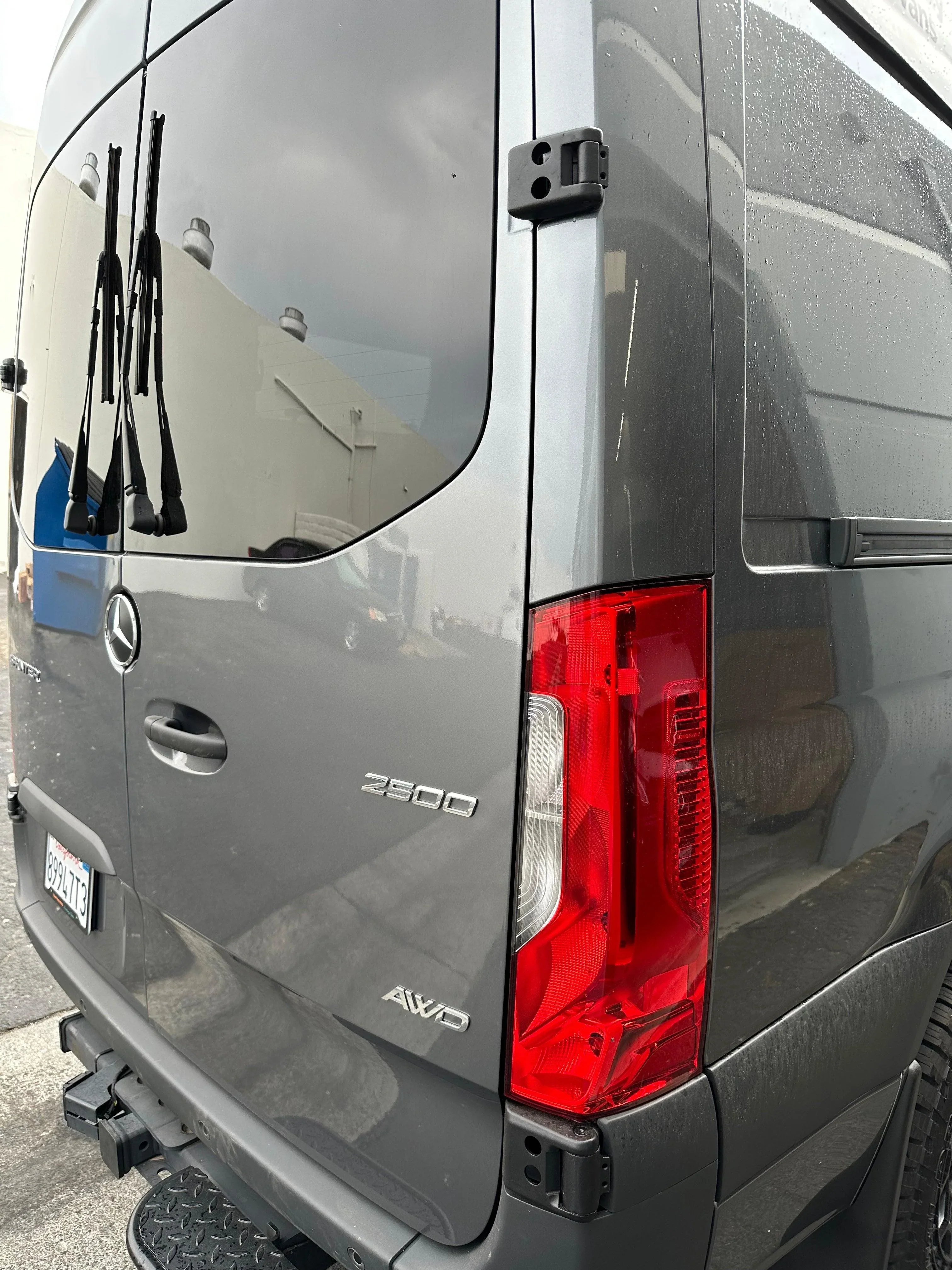 Sprinter 180 degree Rear Door Hinges - Image 5