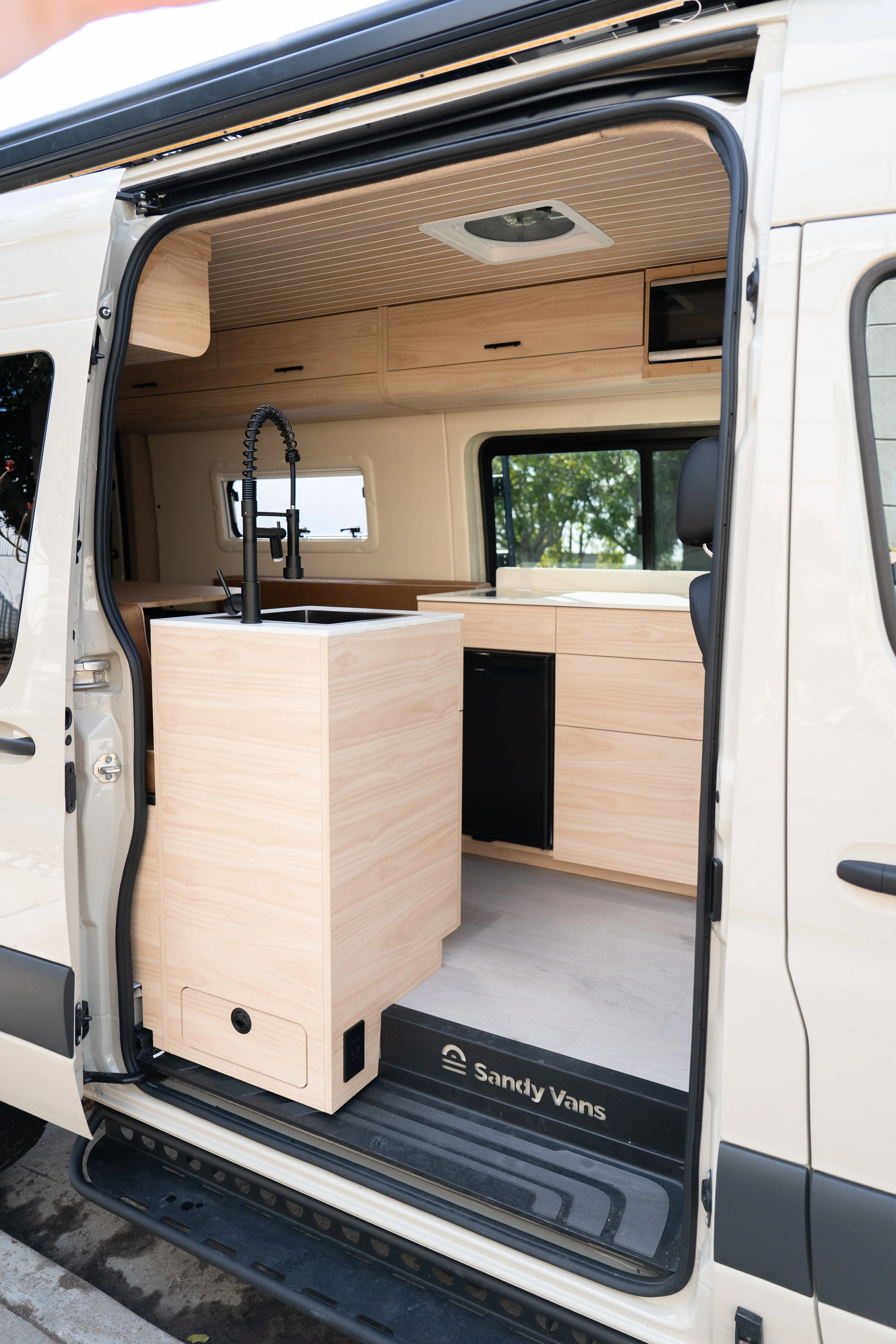 AWD Sprinter Social - "VAN Solo" - Image 5